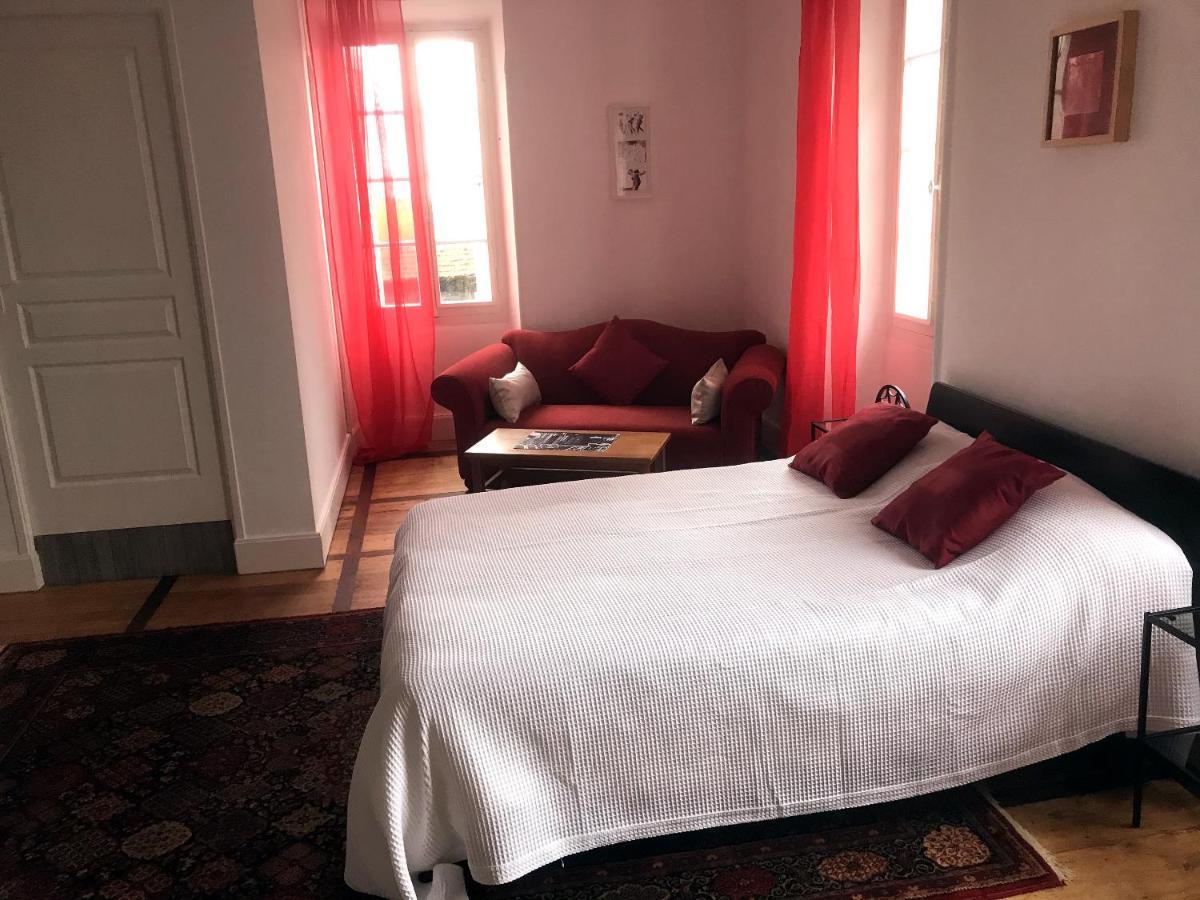 Au Plech Bed & Breakfast Mont-d'Astarac Екстериор снимка