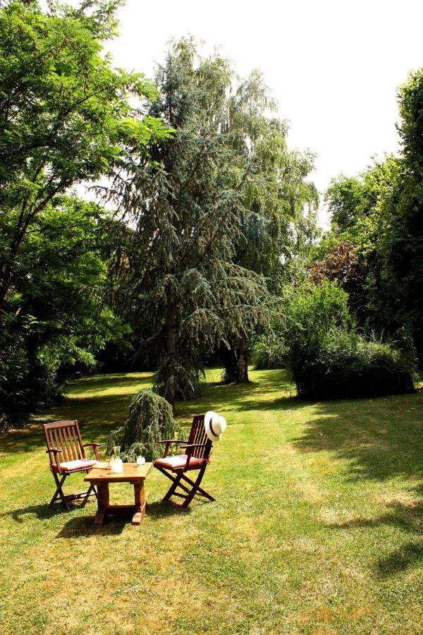 Au Plech Bed & Breakfast Mont-d'Astarac Екстериор снимка