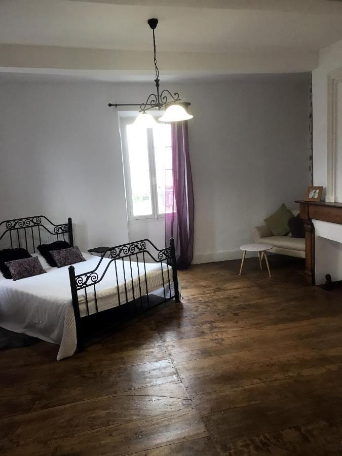 Au Plech Bed & Breakfast Mont-d'Astarac Стая снимка